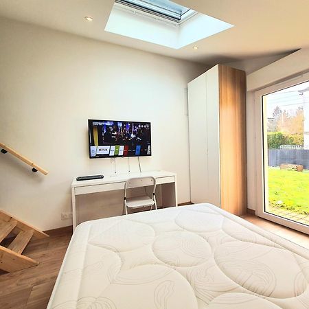 Chambre Paisible Chez L'Habitant En Rez De Chaussee Avec Salle D'Eau 10 Min Gare Et Centre Ville エヴルー エクステリア 写真