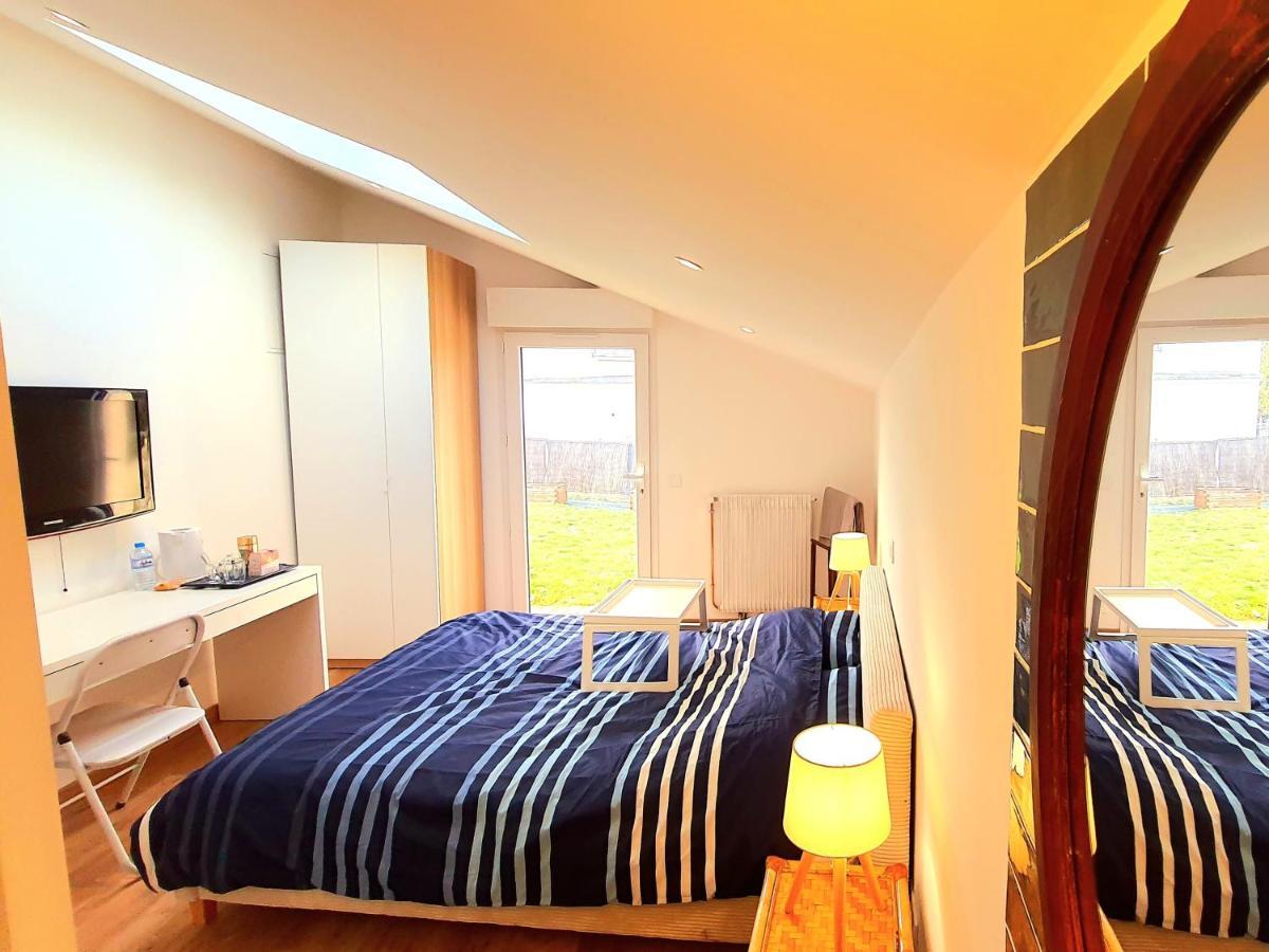 Chambre Paisible Chez L'Habitant En Rez De Chaussee Avec Salle D'Eau 10 Min Gare Et Centre Ville エヴルー エクステリア 写真